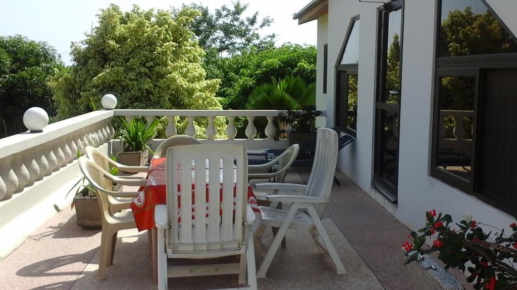 Eden Lodge Cape Coast Exterior foto